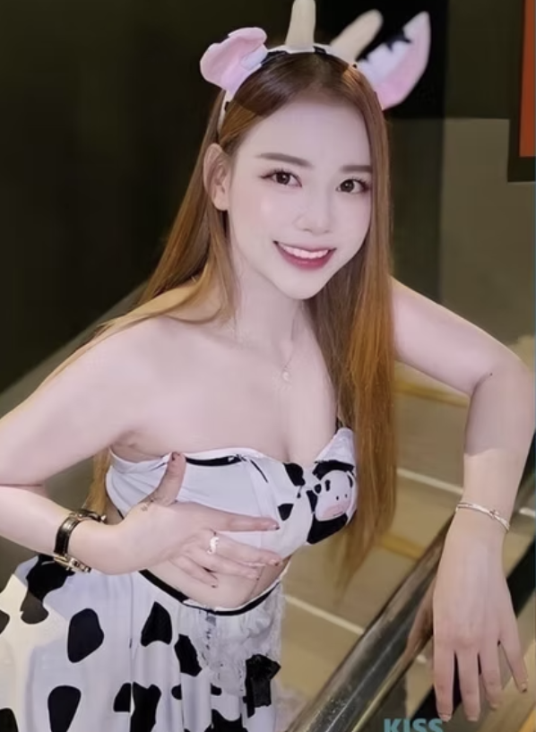 888 m.png